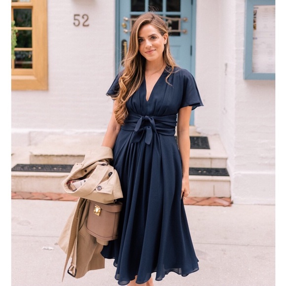 Gal Meets Glam Dresses & Skirts - Gal Meets Glam Jane Midi Dress in Black